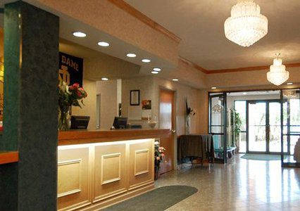 Hotel Comfort & Mishawaka-south Bend 2*